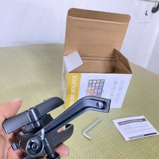 Kẹp xe máy c2