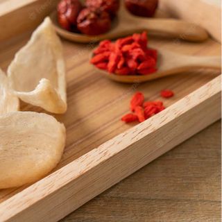 Yến chưng đường phèn, đông trùng Hạ Thảo