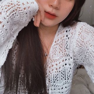 Mái Thưa Có Đường Chẻ Ngôi Form Vừa Như Thật