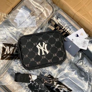 Túi MLB 1ngan kèm ví thẻ size 20