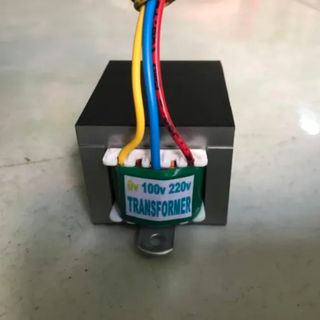 Biến áp 110v chạy hàng nội địa