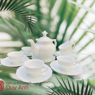 Bộ ấm trà sang trọng phong cách độc đáo từ Gốm sứ cao cấp Duy Anh Bát Tràng