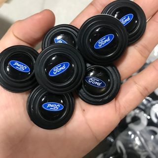 Nút chống sốc bảo vệ xe