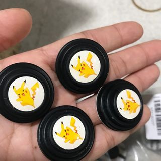 Nút chống sốc bảo vệ xe