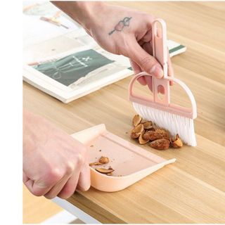 Bộ Chổi Và Xẻng Hót Mini, Bộ Chổi Và Xẻng Quét Dọn Văn Phòng, Bàn Thờ Mini HA016