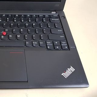 Laptop lenovo  X240, bền nhẹ, giá rẻ