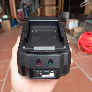 Sạc pin máy khoan pin, máy bắt vít, máy siết bulong chân pin thông dụng