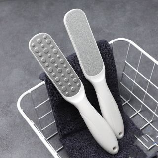 Chà gót chân , tẩy tế bào chết