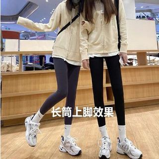 LỐ 10 ĐÔI TẤT N I K E CỔ CAO (BẮP CHÂN)