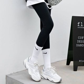 LỐ 10 ĐÔI TẤT N I K E CỔ CAO (BẮP CHÂN)