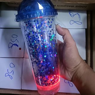 LY CÓ ĐÈN , HÀNG SẴN SG