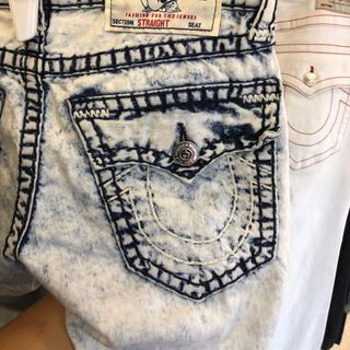 Quần Ông Địa True Religion chính hãng