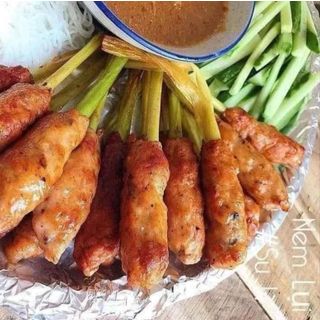 NEM LỤI HUẾ CHÍNH GỐC - 110K/KG.