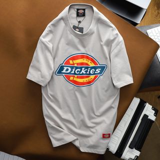 Áo thun cotton 2c nam, áo thun nam cao cấp, chất liệu : Cotton 2C chính phẩm 100% 240gsm, vải sợi chập đôi bề mặt vải mịn mát, thấm hút tốt. Style Unisex rất dễ mang. Phụ kiện đầy đủ chỉnh chu. In lụa xịn sò, bao bong tróc, giặt máy - size từ 55kg - 90kg