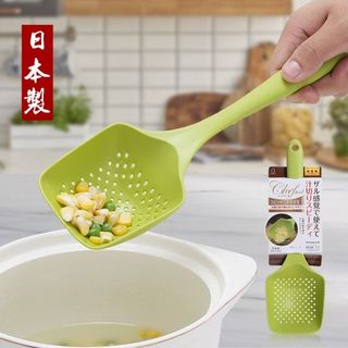 Muôi vớt kháng khuẩn Chef's màu xanh nhập khẩu từ Nhật Bản