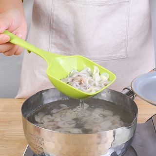 Muôi vớt kháng khuẩn Chef's màu xanh nhập khẩu từ Nhật Bản