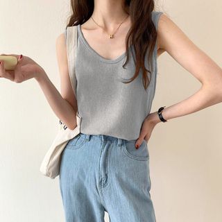 Áo thun nữ ba lỗ cổ tim trơn chất vải cotton xinh xắn giá gốc tận xưởng hàng sẵn số lượng lớn