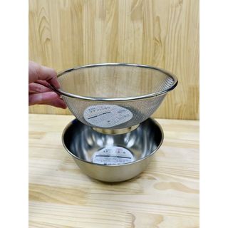 Rổ  inox size 22cm, nhập khẩu từ Nhật Bản