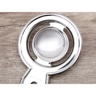 Dụng cụ tách lòng đỏ trứng inox nhâp khẩu Nhật Bản