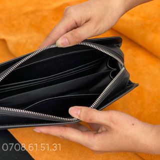 Clutch cầm tay khóa số tự động