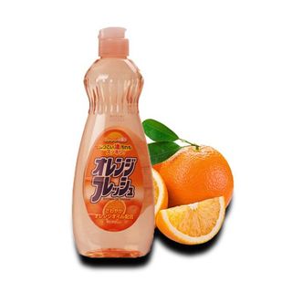 Chai nước rửa bát chén hương cam 600ml Rocket