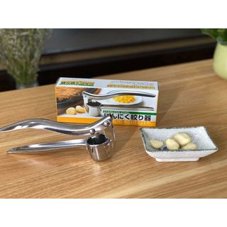 Dụng cụ ép tỏi bằng inox cao cấp