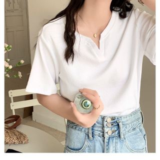 Áo thun nữ cổ xẻ thời trang vải cotton xịn sò xinh xắn giá gốc tận xưởng hàng sẵn số lượng lớn