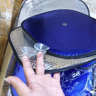 [Combo 6 tấm] miếng tấm che chắn nắng trong ô tô , tấm dụng cụ xốp xanh chắn nắng xe hơi , rèm che nắng có nút dán