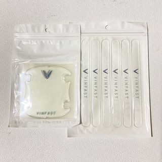 Combo 10 miếng dán silicon trong suốt hõm cửa  tay nắm ô tô chống trầy xước in logo xe Vinfast Fadil, Lux A2.0, SA2.0