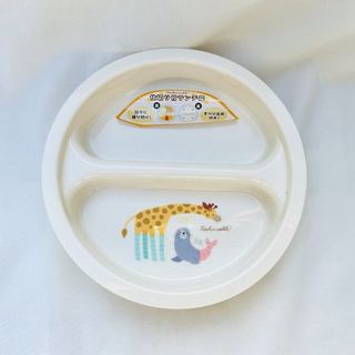 Khay ăn chia 2 ngăn cho bé, có đế chống trượt Nakano