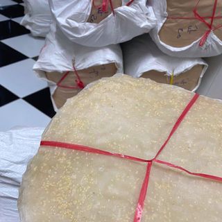 Bánh tráng bột gạo - Mè trắng