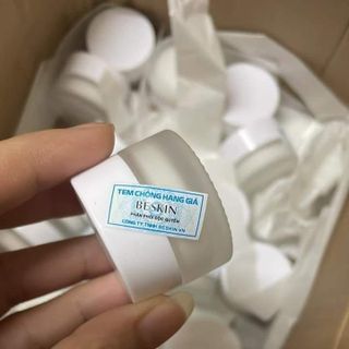 kem Face 4IN1 nhà BeSkin ( mẫu test )