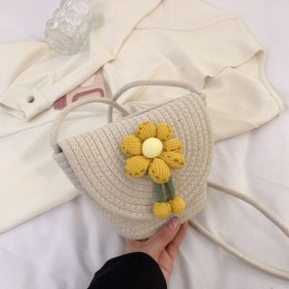 Tui xách chất liệu Cói rơm from hến nắp phối bông ( Giá Tận xưởng )