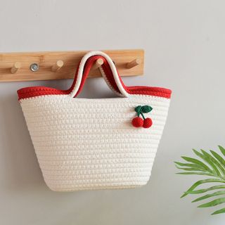 Túi Cói rơm cherry len tay cầm cực nàng thơ ( Giá Tận Xưởng )