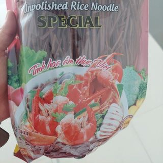 Bún gạo lứt đỏ đen. Thực phẩm healthy