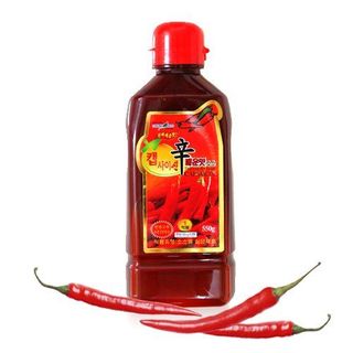 TINH DẦU ỚT CHUNGWOO CHAI 550ML