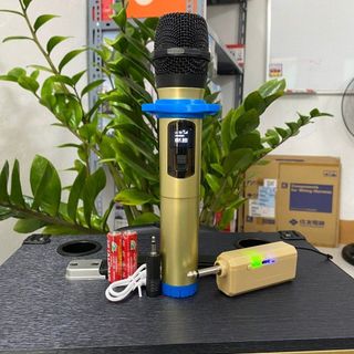 Bộ Micro Không dây Karaoke Kellytek - K001