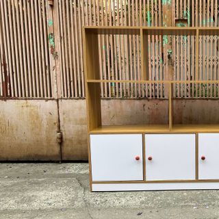 TỦ TRƯNG BÀY 3 CÁNH