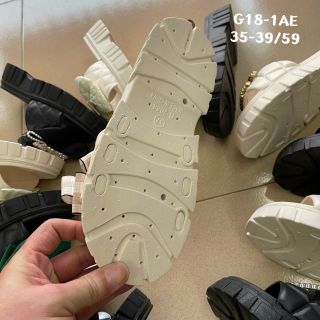 Dép sandal đế dày