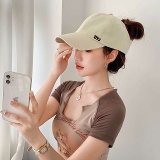Mũ lưỡi trai hở chóp chống nắng