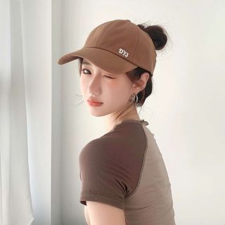 Mũ lưỡi trai hở chóp chống nắng