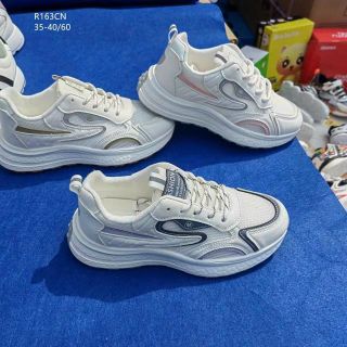 Giày thể thao nữ sỉ kiện