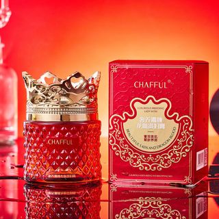 Kem Dưỡng Da Hồng Sâm cùng Collagen với các hoạt chất giúp da trắng minn , chống lão hoá , sáng da