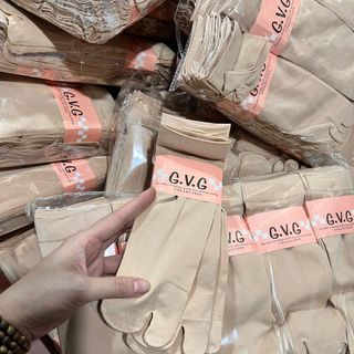 Tất xỏ ngón da chân