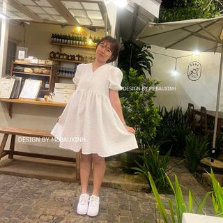 (40-75kg) Đầm bầu, dâng xoè cổ V chất liệu xốp hoa mai sang xịn có lớp lót