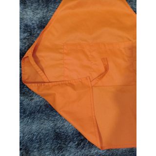 TẠP DỀ YẾM PHỤC VỤ MÀU CAM VẢI KAKI HÀN QUỐC