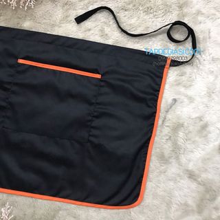 Tạp dề ngắn đen phối viền cam cao cấp dành cho phục vụ Nam Nữ vải kaki cotton