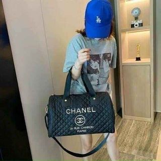 TÚI XÁCH DU LỊCH DA PU CAO CẤP HỌA TIẾT TRÁM CHỐNG NƯỚC LOGO CHỮ THÊU CN AS22200 - TRÙM SỈ VN