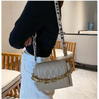 Túi đeo chéo nữ chỉ nổi style Hàn quốc hottrend HANAMA 746
