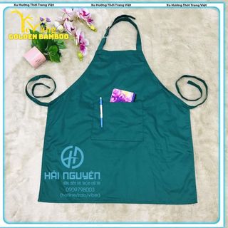 Tạp dề yếm trơn xanh lá đậm dành cho phục vụ quán cafe